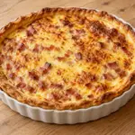 La quiche lorraine aux lardons introduit une recette dont les proportions et les gestes restent incomplets dans l’extrait disponible.